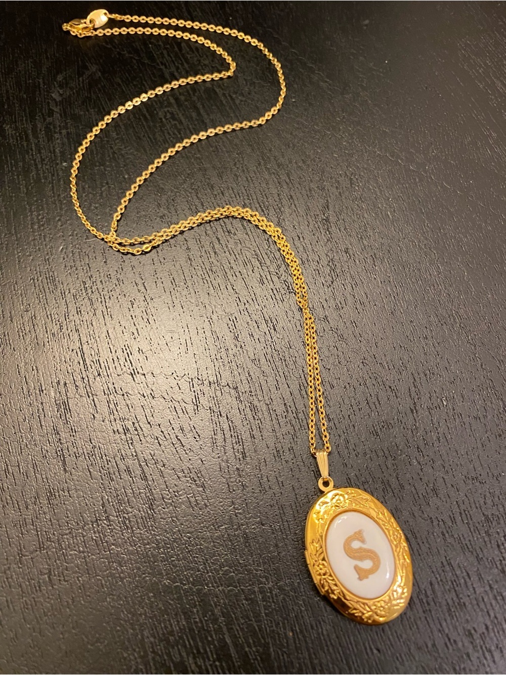 Avon Vintage Initial S Porcelain & Gold-Tone Locket Necklace